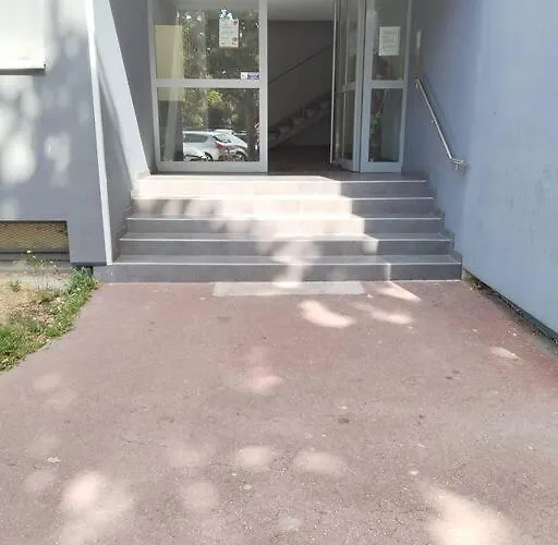 Lägenhet Keza's - *