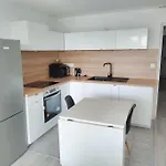 Apartman Keza's - *